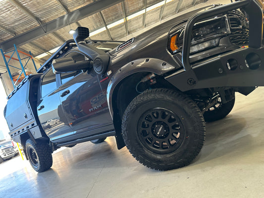 Carli Pintop 2.5" Suspension Lift Kit — RAM 2500