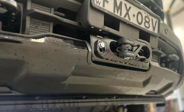 BUMPER HIDDEN WINCH KIT SILVERADO 2500 3500